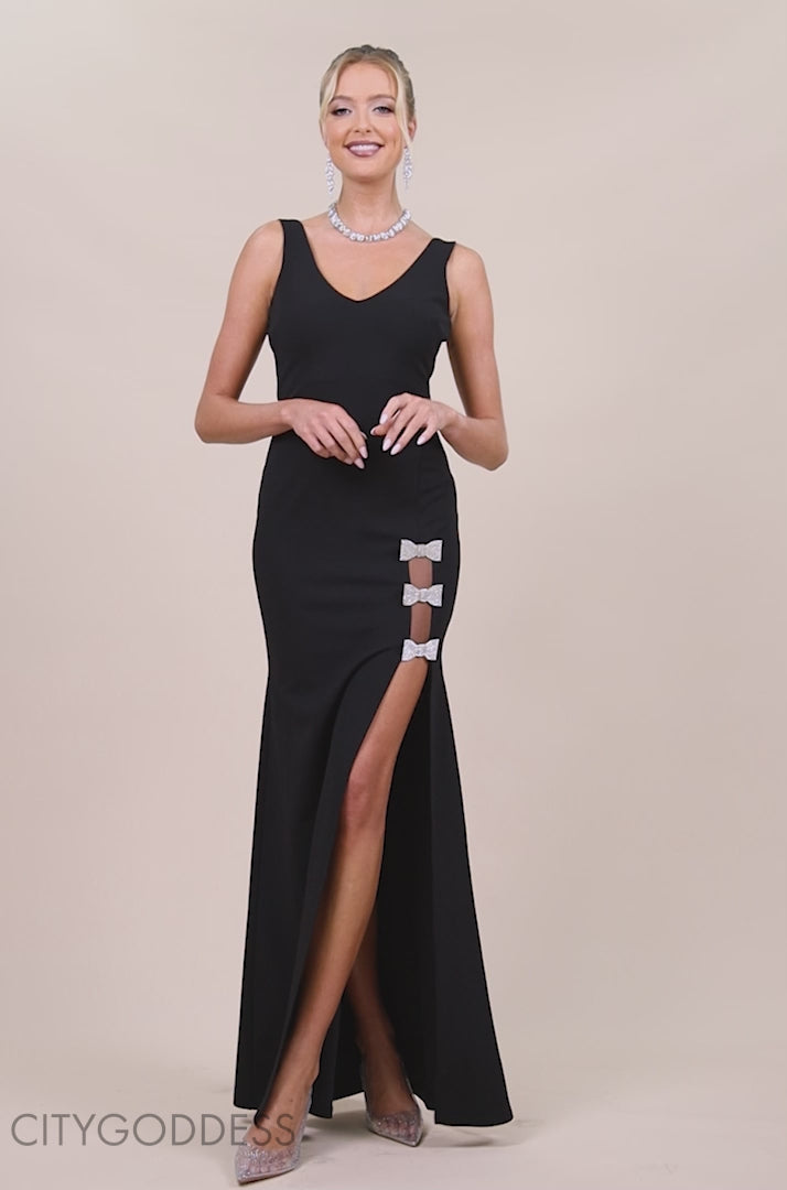 Diamante Embellished Mermaid Maxi Dress DR4433